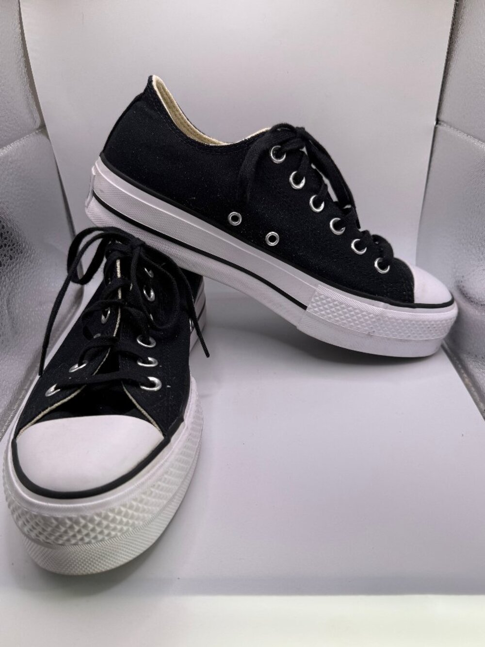 Converse All Star Womens Lift Platform Low Top Tennis Shoes Size 8